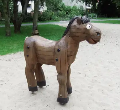 SPIELART : SCULPTURE CHEVAL, ref N80